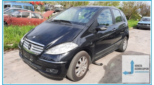 MERCEDES-BENZ Classe A W/C169 del 2007 parti usate e ricambi - Tipo Motore 266920