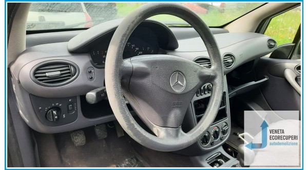 MERCEDES-BENZ Classe A W168 del 2003 parti usate e ricambi - Tipo Motore 668942