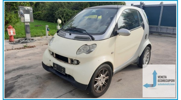 SMART COUPE' C450 del 2003 parti usate e ricambi