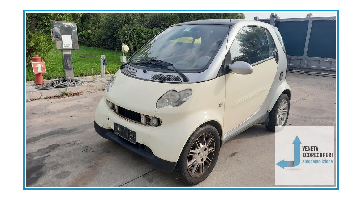 SMART COUPE' C450 del 2003 parti usate e ricambi