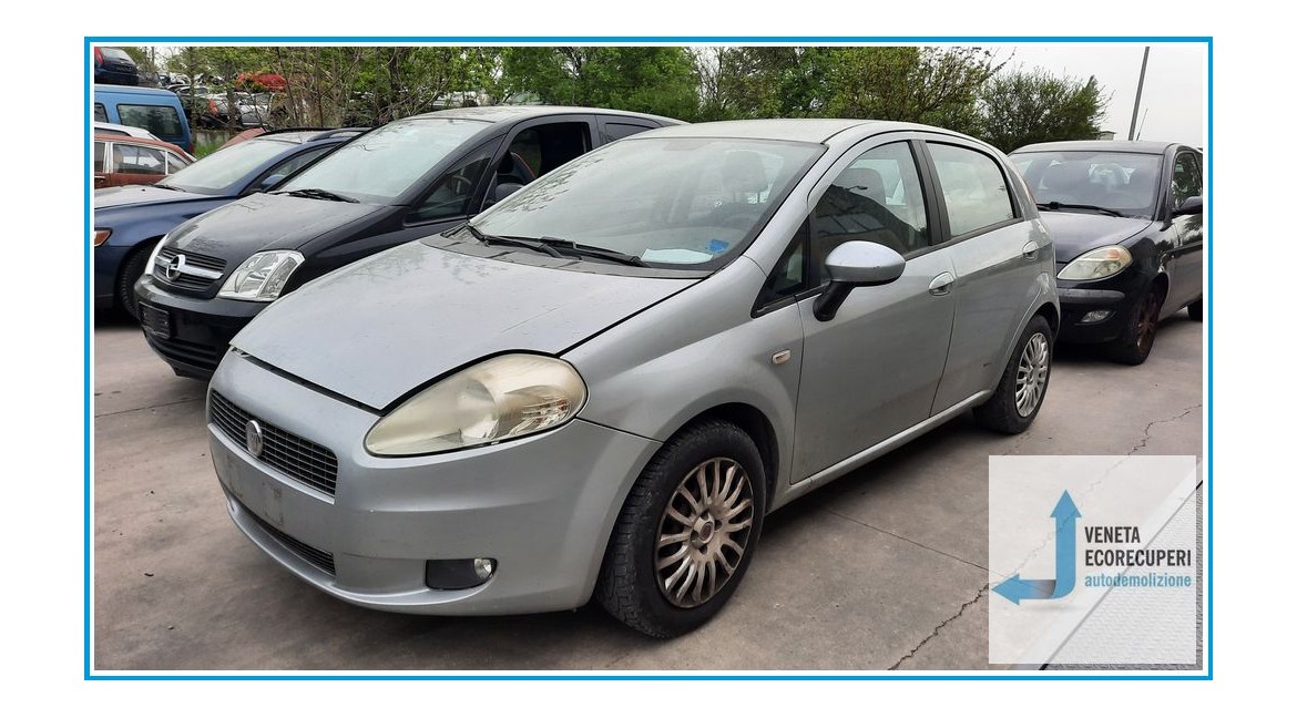 FIAT GRANDE PUNTO 2Y del 2008 parti usate e ricambi - Tipo Motore 199A4000
