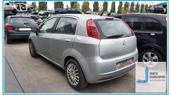 FIAT GRANDE PUNTO 2Y del 2008 parti usate e ricambi - Tipo Motore 199A4000