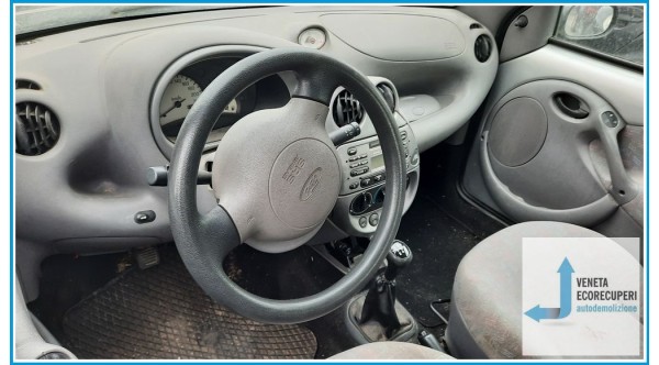 FORD KA CCQ del 2000 parti usate e ricambi - Tipo Motore J4M