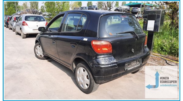 TOYOTA YARIS FRP del 2004 parti usate e ricambi - Tipo Motore 1SZFE