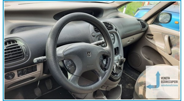 CITROEN XSARA PICASSO  del 2002 parti usate e ricambi - Tipo Motore NFV