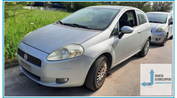 FIAT GRANDE PUNTO 2Y del 2007 parti usate e ricambi - Tipo Motore 199A4000