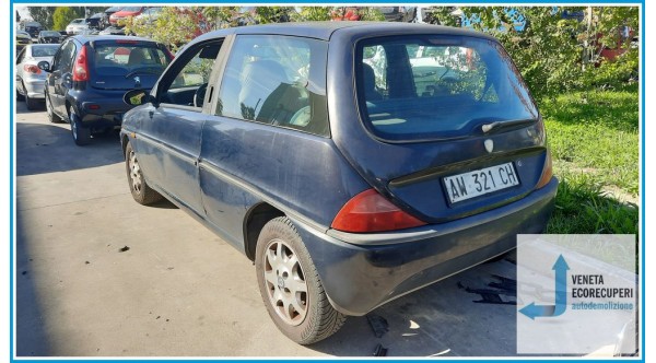 LANCIA Y  del 1998 parti usate e ricambi