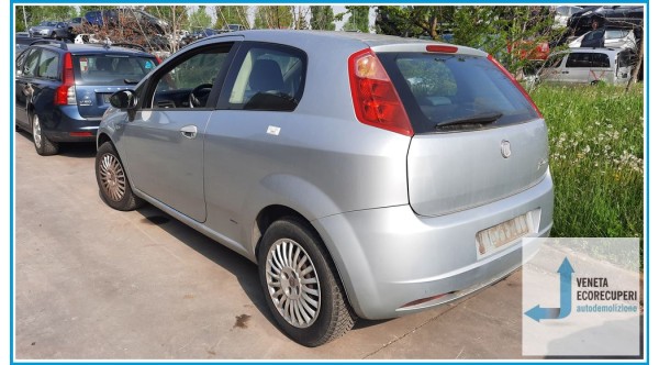 FIAT GRANDE PUNTO 2Y del 2007 parti usate e ricambi - Tipo Motore 199A4000