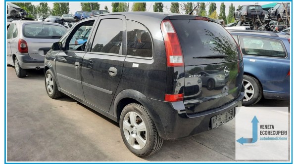 OPEL MERIVA X03 del 2004 parti usate e ricambi - Tipo Motore Z16XE