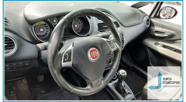FIAT PUNTO EVO 3J del 2011 parti usate e ricambi - Tipo Motore 199A9000