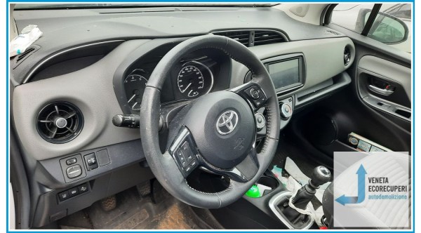 TOYOTA YARIS  del 2020 parti usate e ricambi - Tipo Motore 2NR