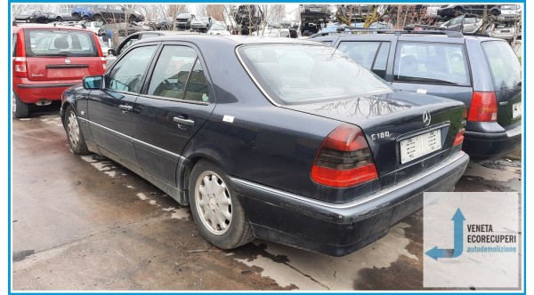 MERCEDES-BENZ Classe C W/S202 del 1997 parti usate e ricambi - Tipo Motore 111921