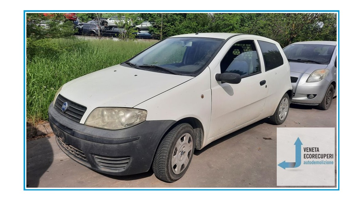 FIAT PUNTO VAN 2U del 2005 parti usate e ricambi - Tipo Motore 188A4000