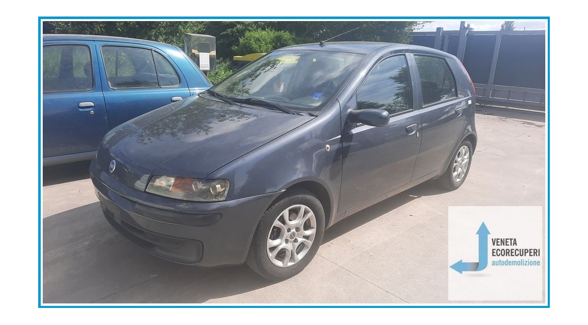 FIAT PUNTO 1N/1P del 2002 parti usate e ricambi - Tipo Motore 188A5000
