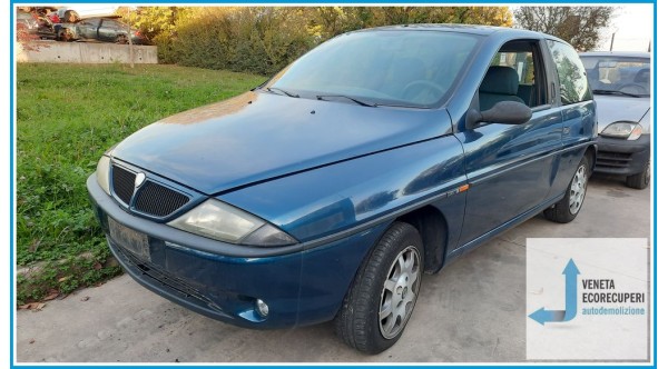 LANCIA Y  del 1998 parti usate e ricambi