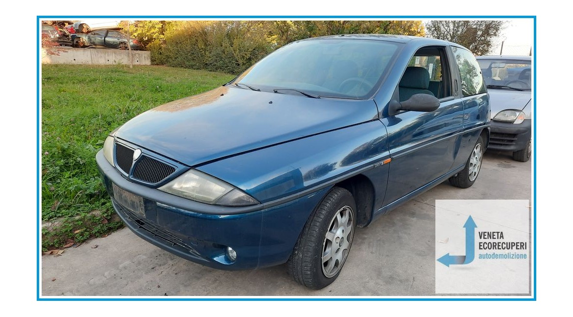 LANCIA Y  del 1998 parti usate e ricambi
