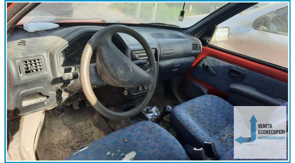 PEUGEOT 106  del 1996 parti usate e ricambi - Tipo Motore VJZ