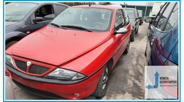 LANCIA Y  del 1999 parti usate e ricambi