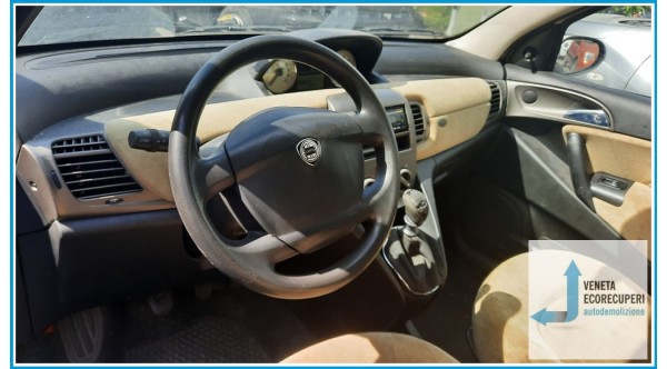 LANCIA YPSILON TE del 2004 parti usate e ricambi - Tipo Motore 188A4000