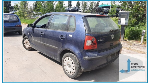 VOLKSWAGEN POLO 9N del 2002 parti usate e ricambi - Tipo Motore AZQ
