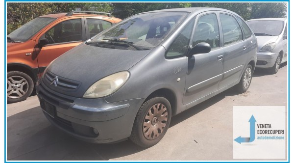 CITROEN XSARA PICASSO  del 2004 parti usate e ricambi - Tipo Motore NFV
