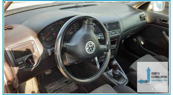 VOLKSWAGEN GOLF 1J del 1999 parti usate e ricambi - Tipo Motore AHF