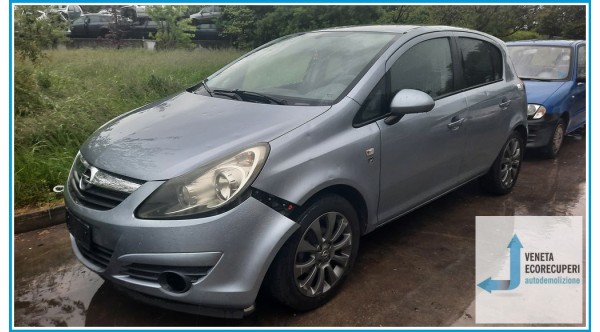 OPEL CORSA S07 del 2010 parti usate e ricambi - Tipo Motore Z13DTJ