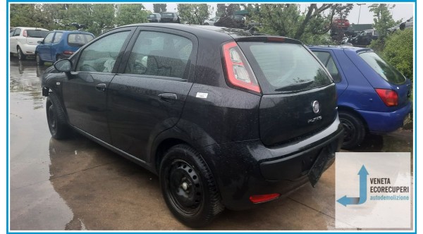 FIAT PUNTO EVO 3J del 2011 parti usate e ricambi - Tipo Motore 199B1000