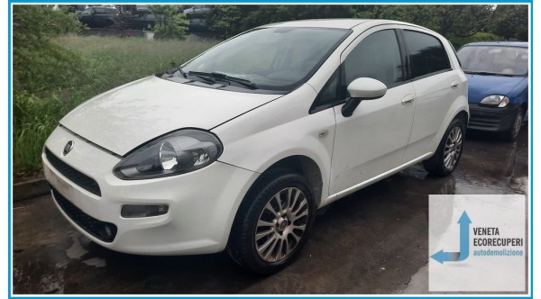 FIAT PUNTO 51 del 2012 parti usate e ricambi - Tipo Motore 350A1000