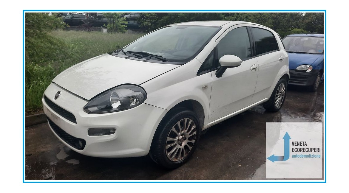 FIAT PUNTO 51 del 2012 parti usate e ricambi - Tipo Motore 350A1000