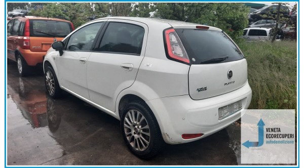 FIAT PUNTO 51 del 2012 parti usate e ricambi - Tipo Motore 350A1000