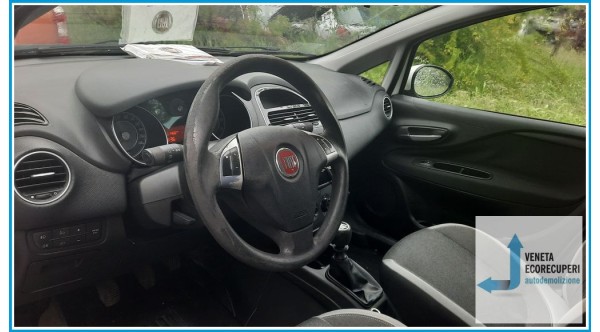 FIAT PUNTO 51 del 2012 parti usate e ricambi - Tipo Motore 350A1000