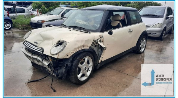 MINI MINI R50/R53 del 2002 parti usate e ricambi - Tipo Motore W10B16A
