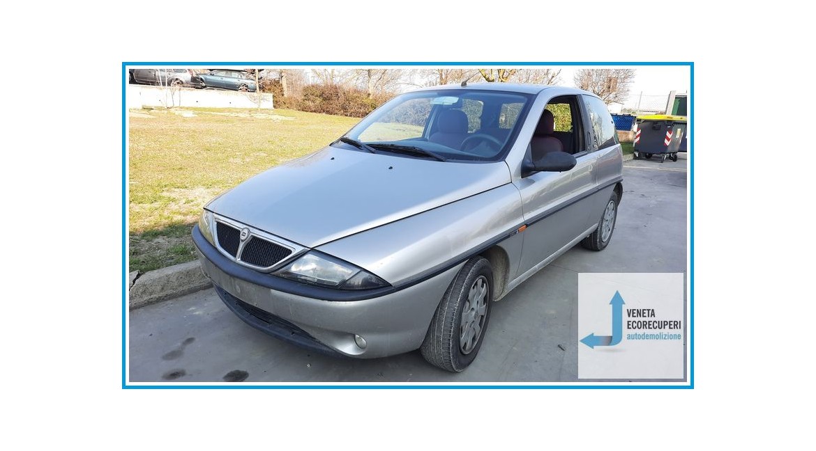 LANCIA Y  del 1997 parti usate e ricambi