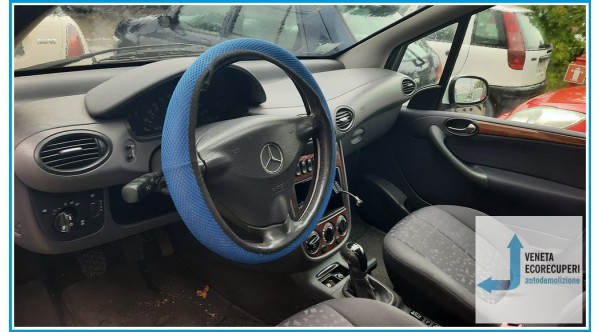MERCEDES-BENZ Classe A W168 del 2003 parti usate e ricambi - Tipo Motore 668942