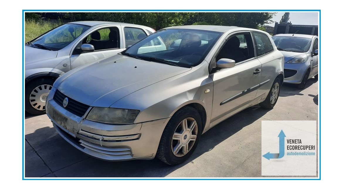 FIAT STILO 2C del 2002 parti usate e ricambi - Tipo Motore 192A3000
