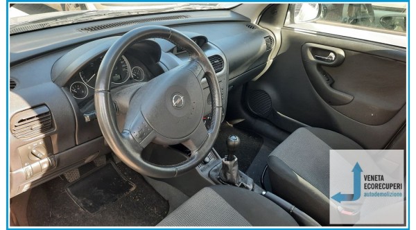 OPEL CORSA X01 del 2004 parti usate e ricambi - Tipo Motore Z12XE