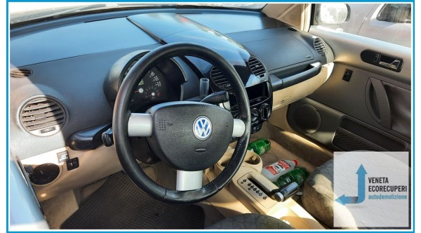 VOLKSWAGEN NEW BEETLE 1C del 2001 parti usate e ricambi - Tipo Motore AQY