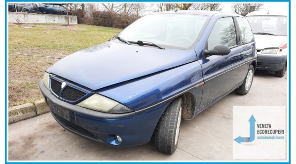LANCIA Y  del 2000 parti usate e ricambi