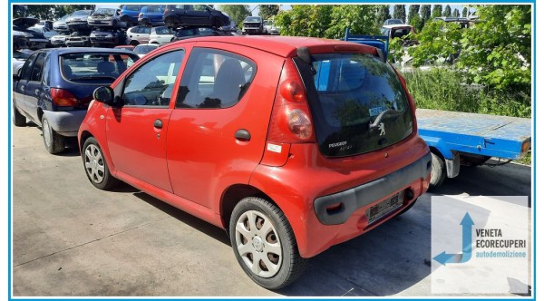 PEUGEOT 107  del 2009 parti usate e ricambi - Tipo Motore 1KR
