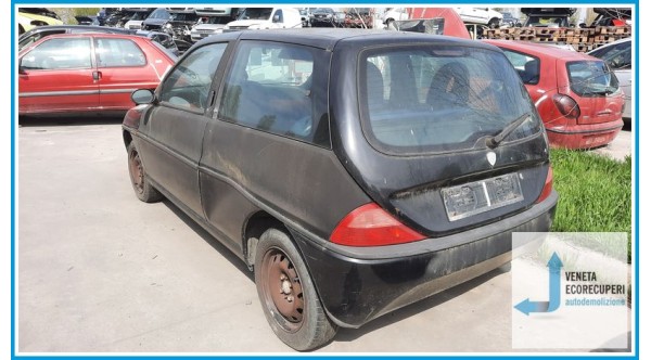 LANCIA Y  del 2000 parti usate e ricambi
