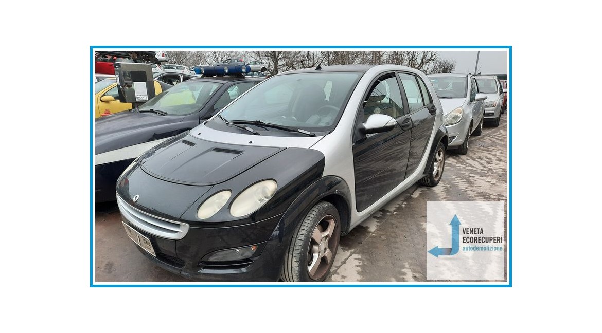 SMART FORFOUR W454 del 2006 parti usate e ricambi