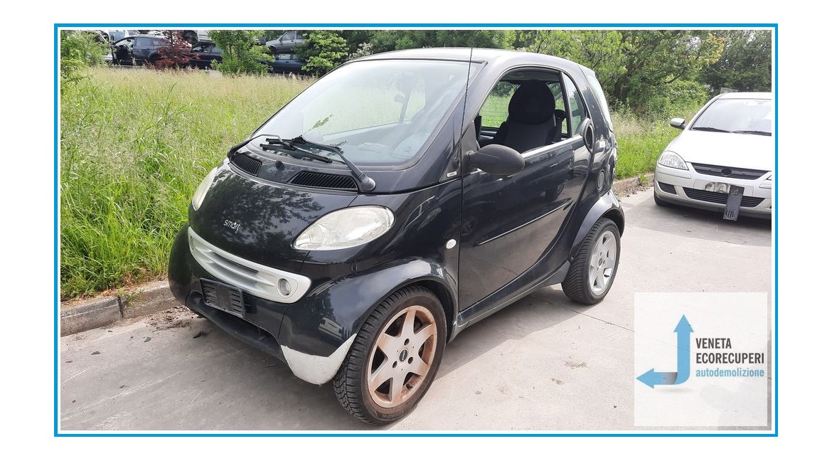 SMART COUPE' C450 del 2001 parti usate e ricambi - Tipo Motore 13