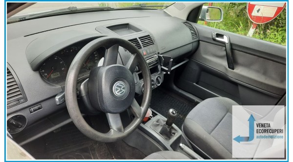 VOLKSWAGEN POLO 9N del 2003 parti usate e ricambi - Tipo Motore BBY