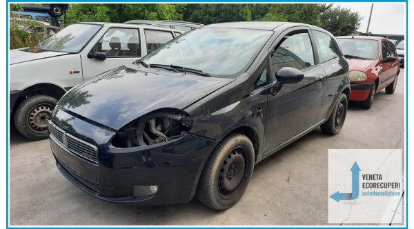 FIAT GRANDE PUNTO 4C del 2008 parti usate e ricambi - Tipo Motore 199A2000