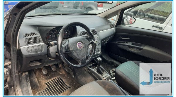 FIAT GRANDE PUNTO 4C del 2008 parti usate e ricambi - Tipo Motore 199A2000