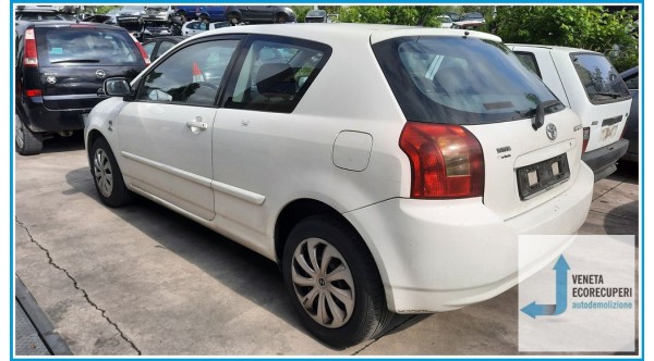 TOYOTA COROLLA 5p  del 2002 parti usate e ricambi - Tipo Motore 1CDFTV