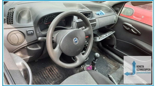 FIAT PUNTO 2U del 2006 parti usate e ricambi - Tipo Motore 188A4000