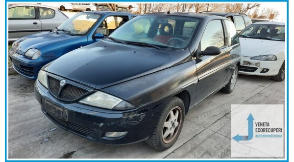 LANCIA Y  del 2002 parti usate e ricambi