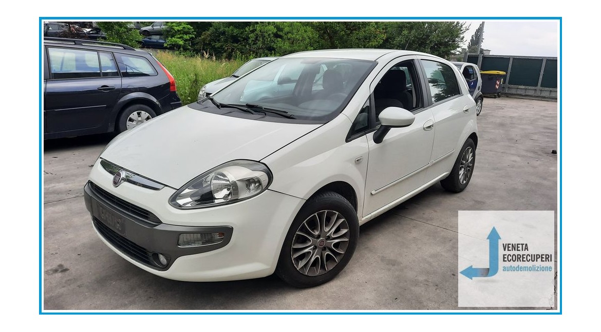 FIAT PUNTO EVO 3J del 2011 parti usate e ricambi - Tipo Motore 199A9000